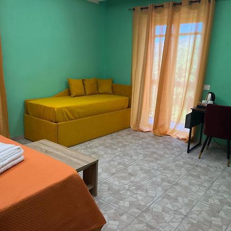 Domus Arco Romano Guest House Itri Zewnętrze zdjęcie