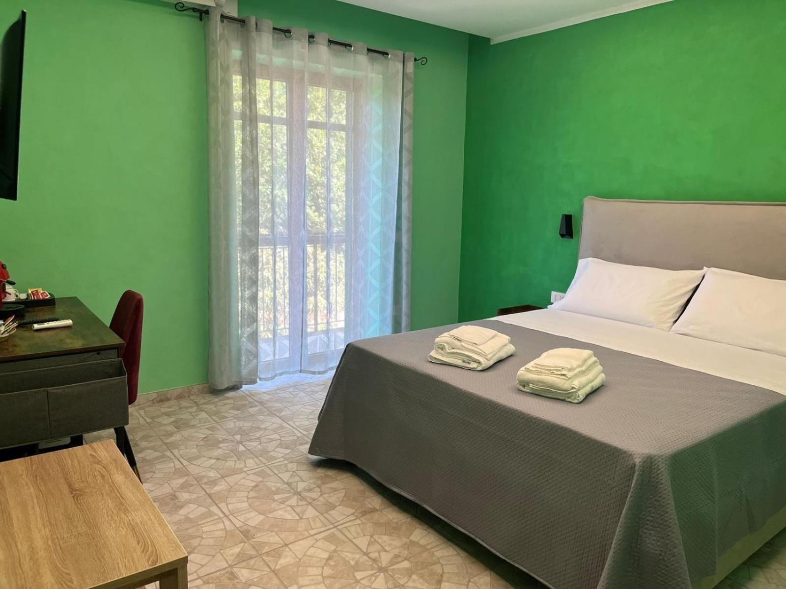 Domus Arco Romano Guest House Itri Zewnętrze zdjęcie