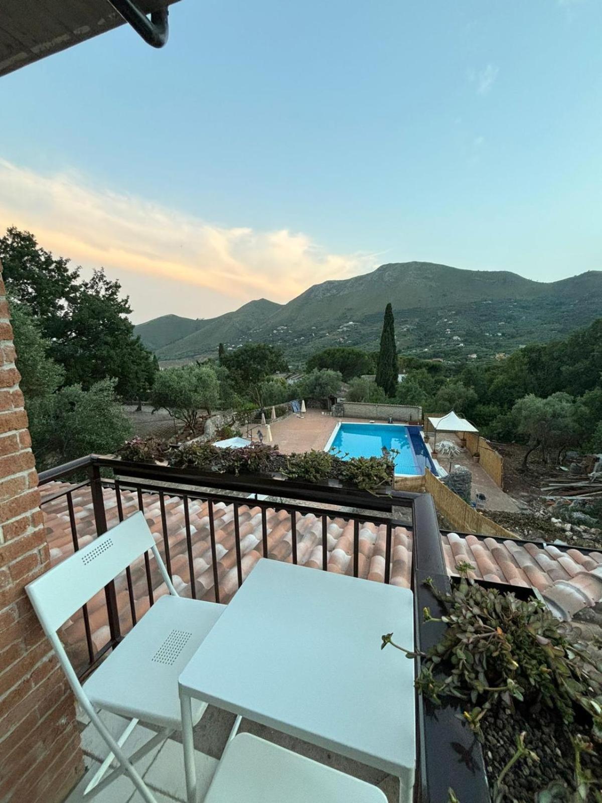 Domus Arco Romano Guest House Itri Zewnętrze zdjęcie